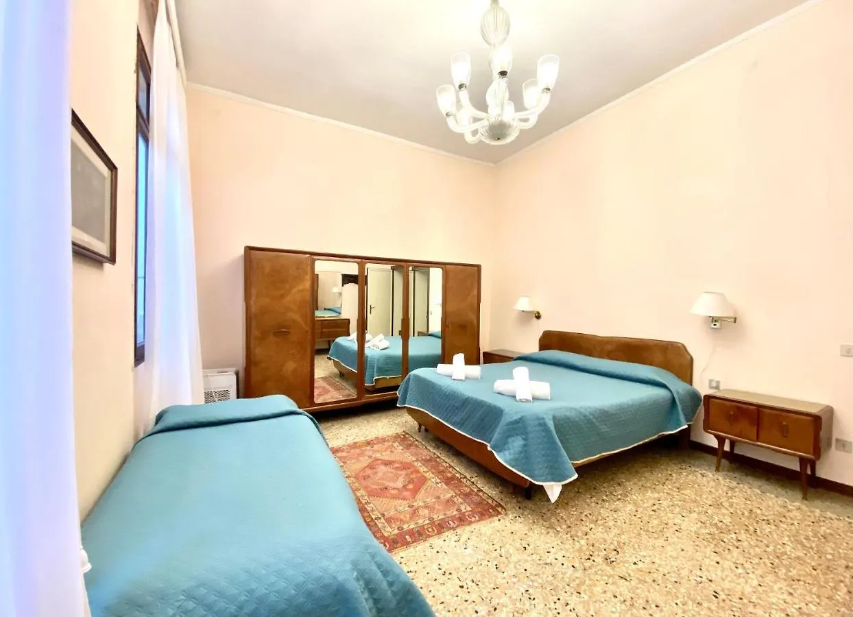 Apartment San Polo 1948 Venice Centre